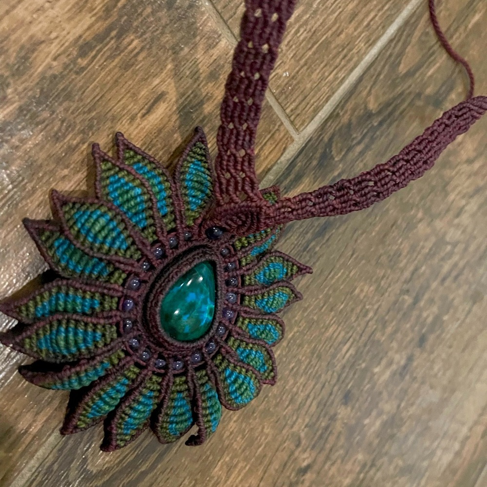 Beautiful gem Macrame necklace